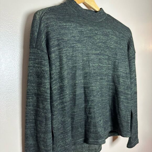 CLEARANCE! Olive Boutique Mock Neck Sweater Size S NWT - Picture 4 of 6